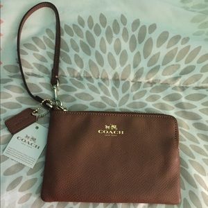 NWT Coach wristlet